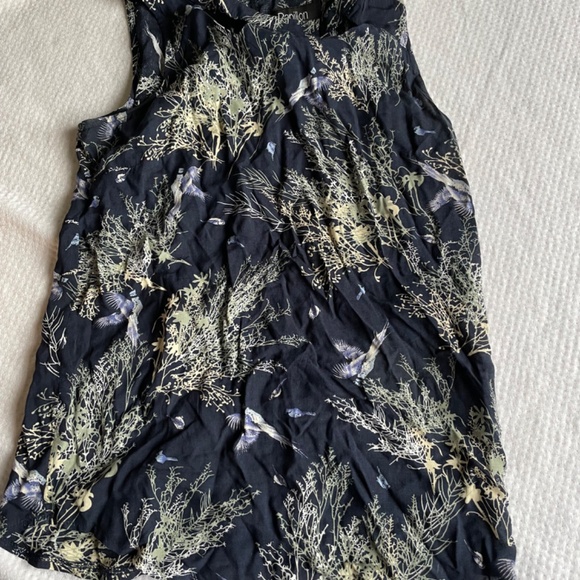 Ladies tank and short sleeve tops (bundle of 13, size small) - Picture 9 of 11